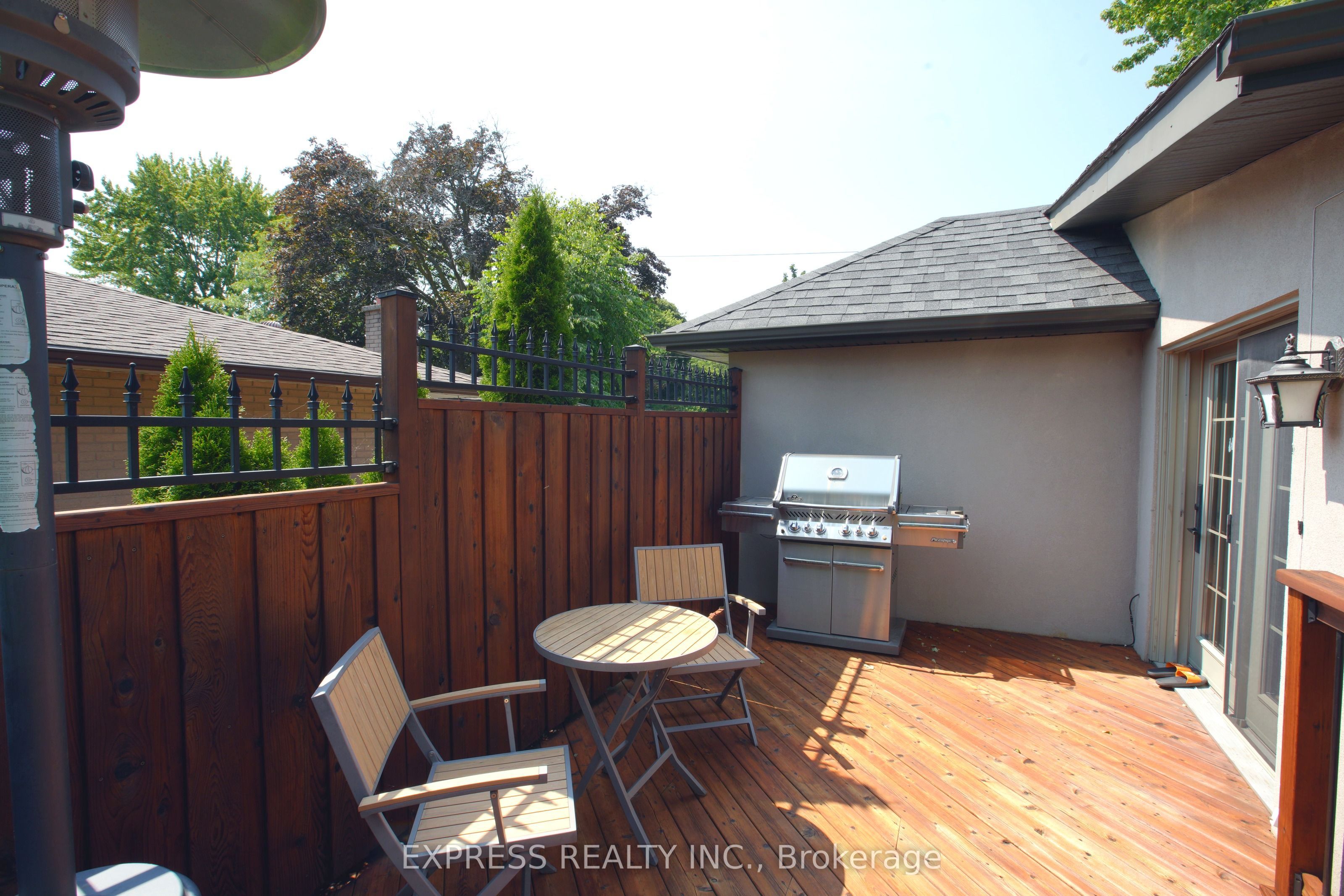 506 Falgarwood Drive Property Photo 14