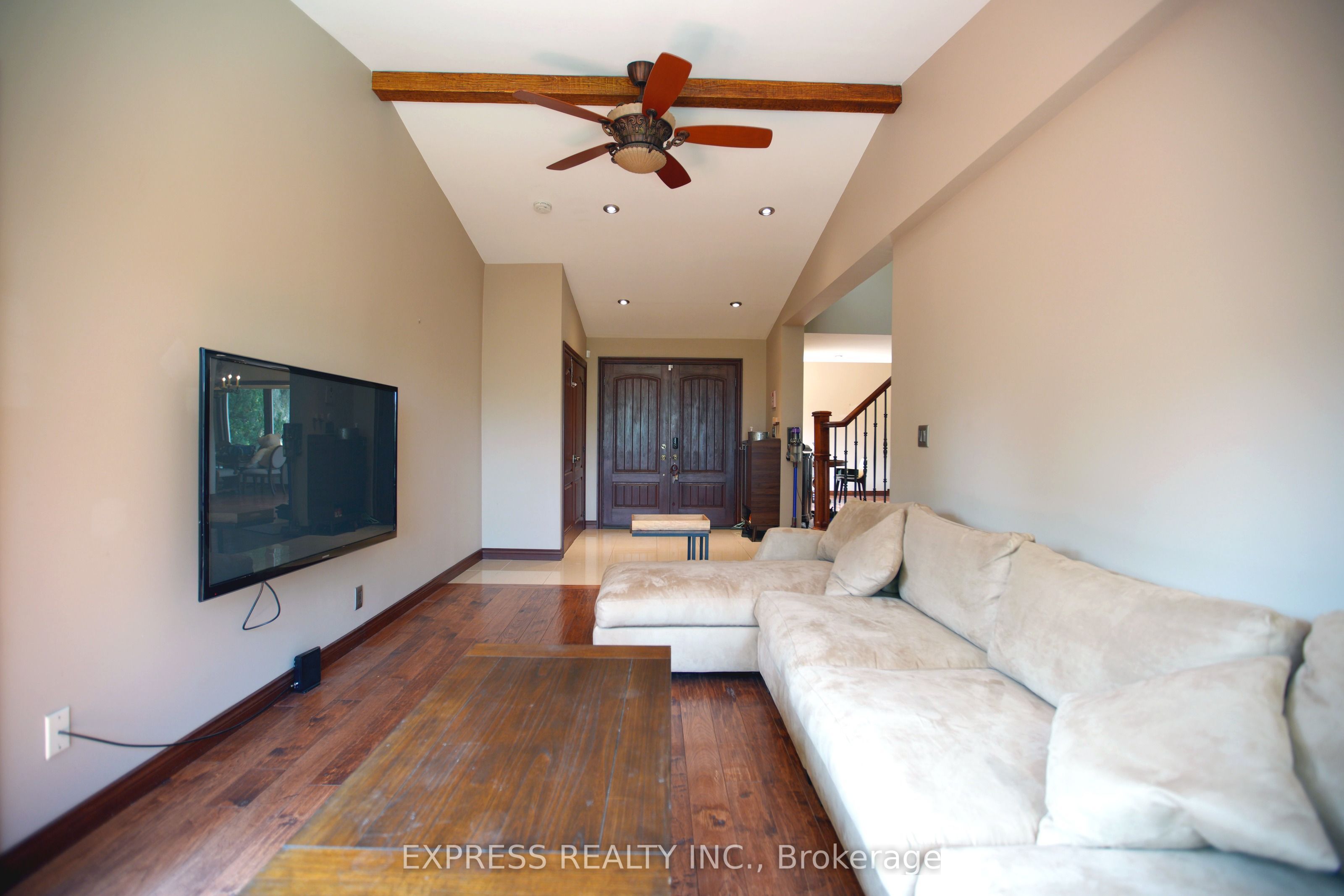 506 Falgarwood Drive Property Photo 18
