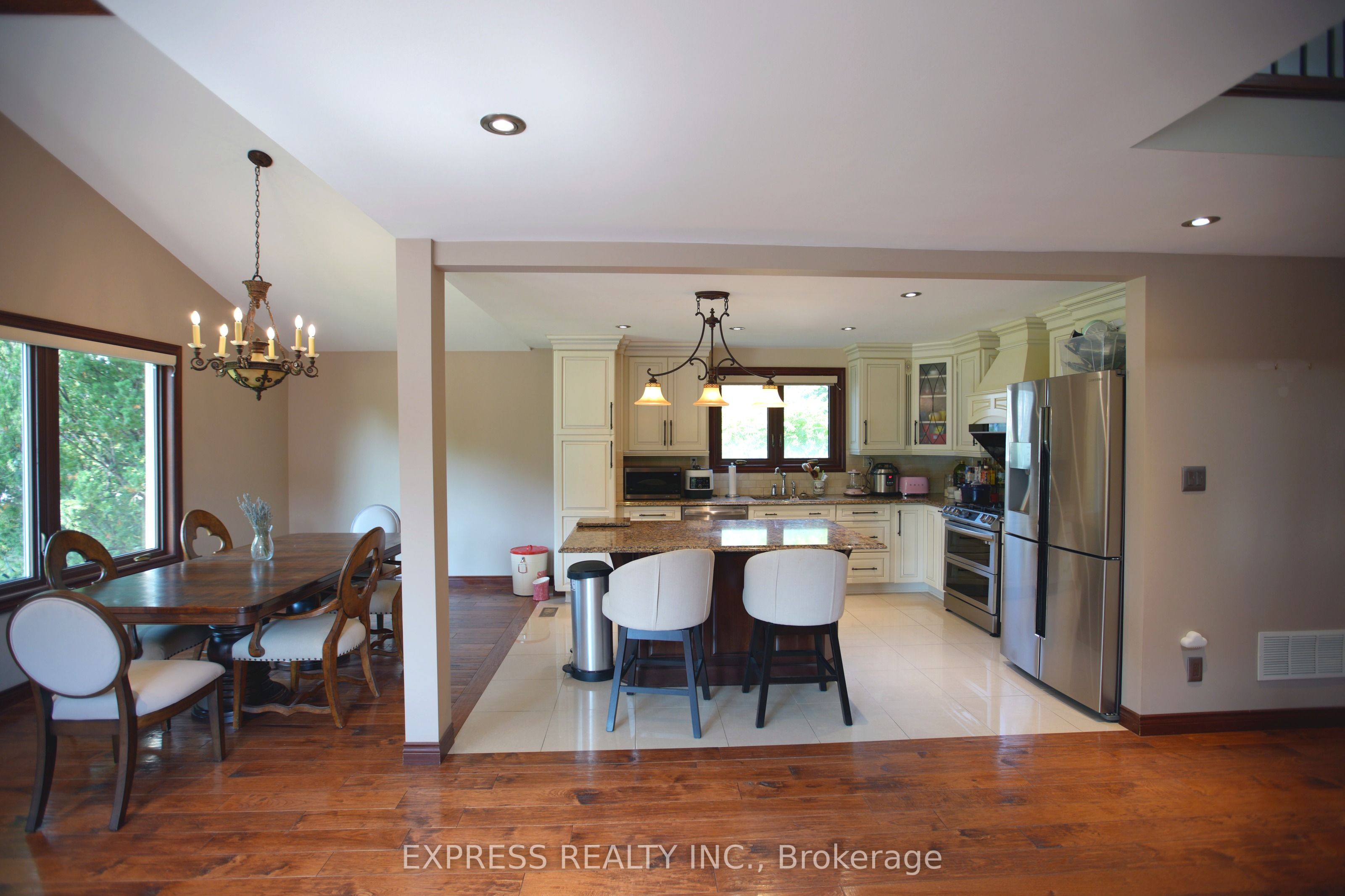 506 Falgarwood Drive Property Photo 25