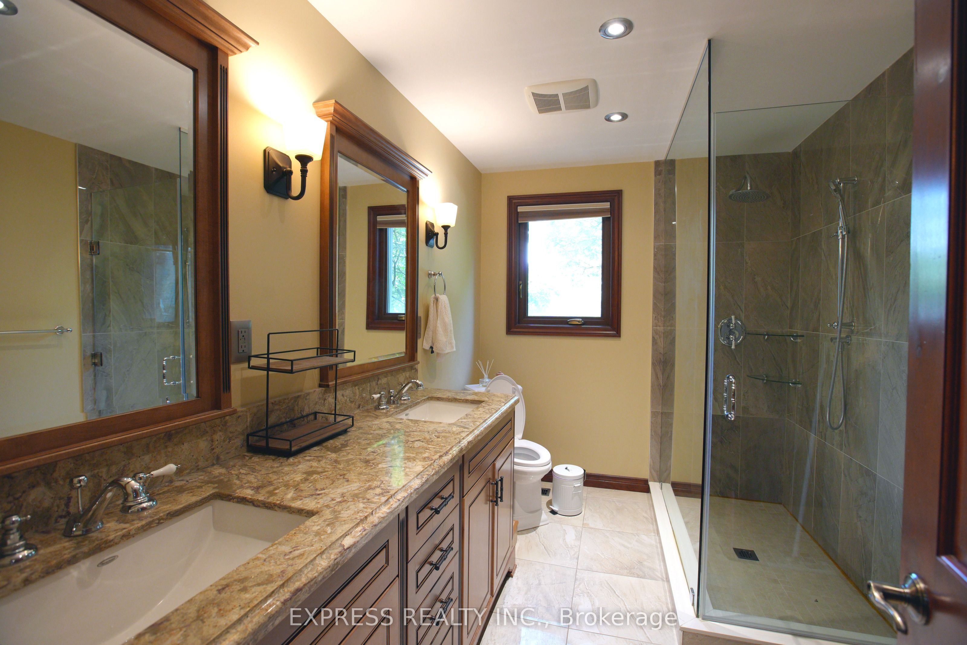 506 Falgarwood Drive Property Photo 28