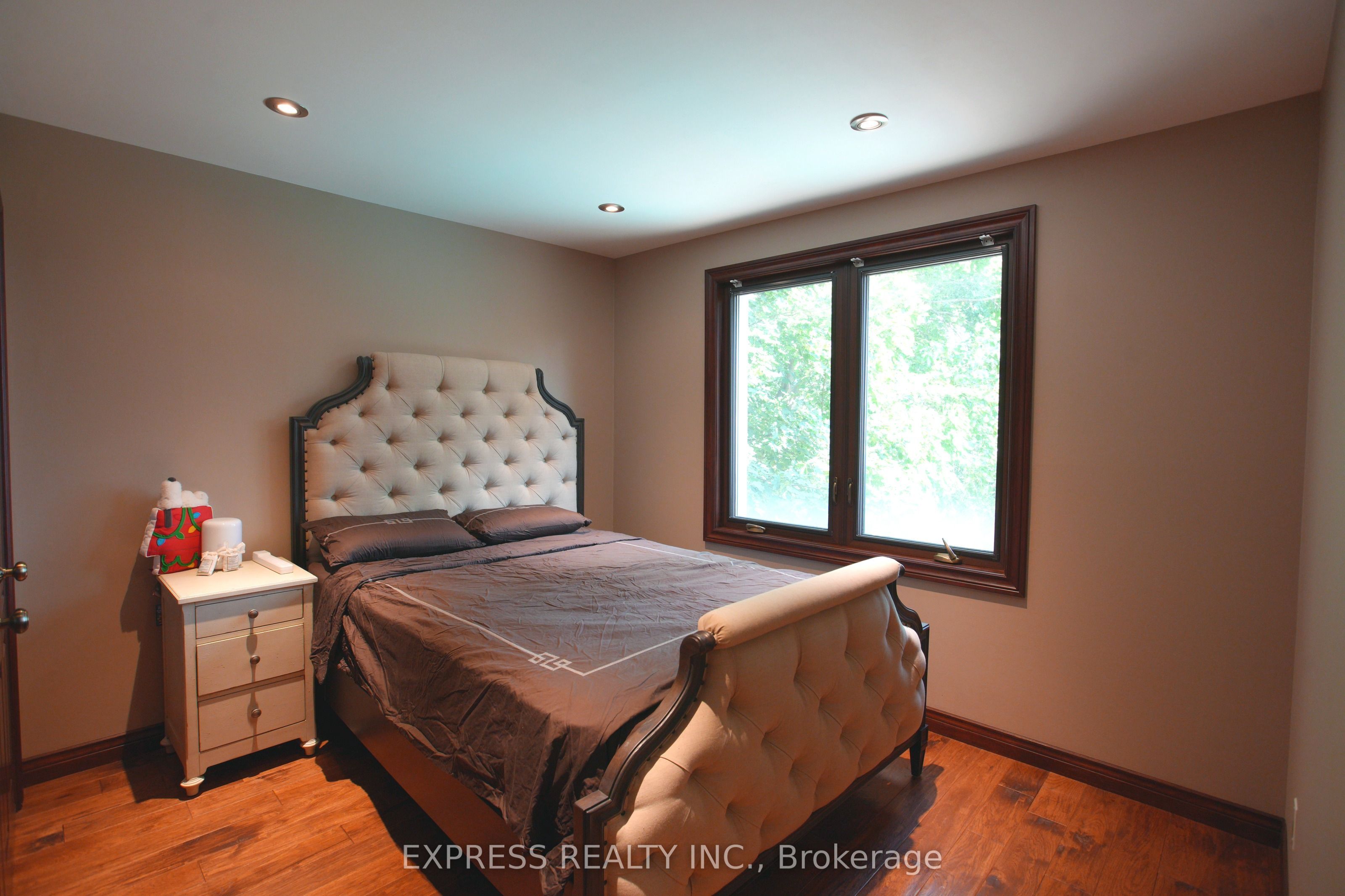 506 Falgarwood Drive Property Photo 35