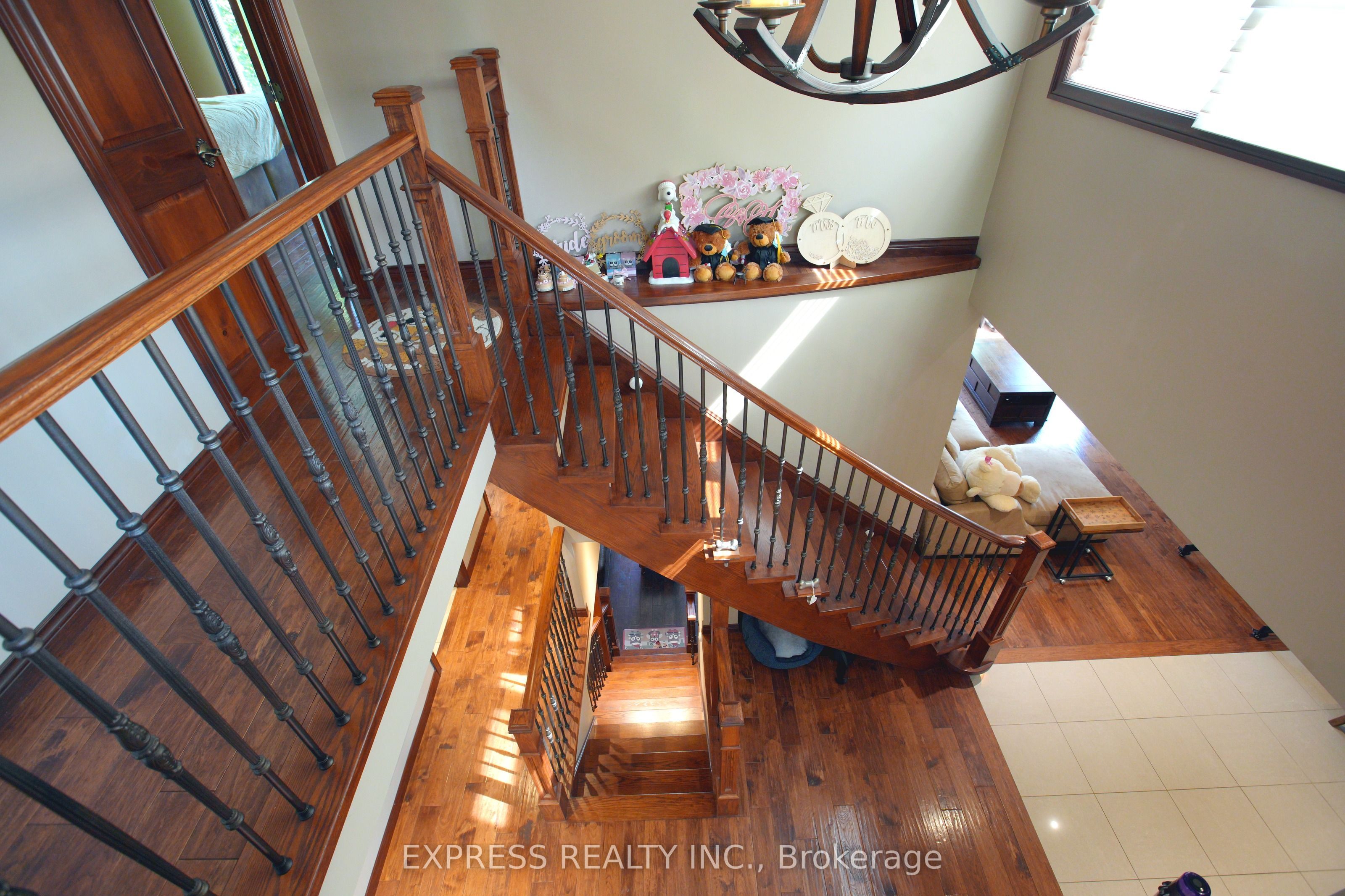 506 Falgarwood Drive Property Photo 37