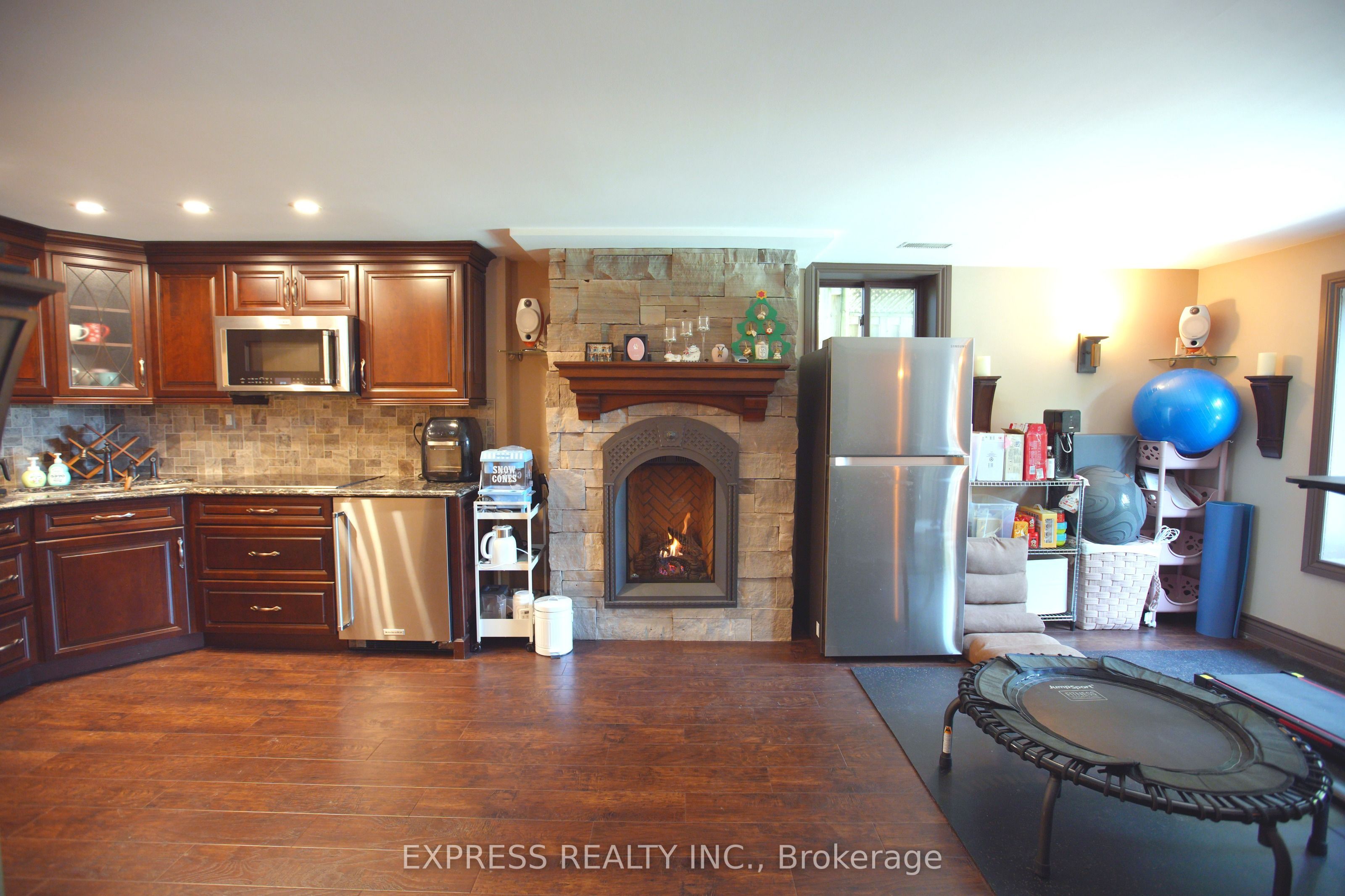 506 Falgarwood Drive Property Photo 43