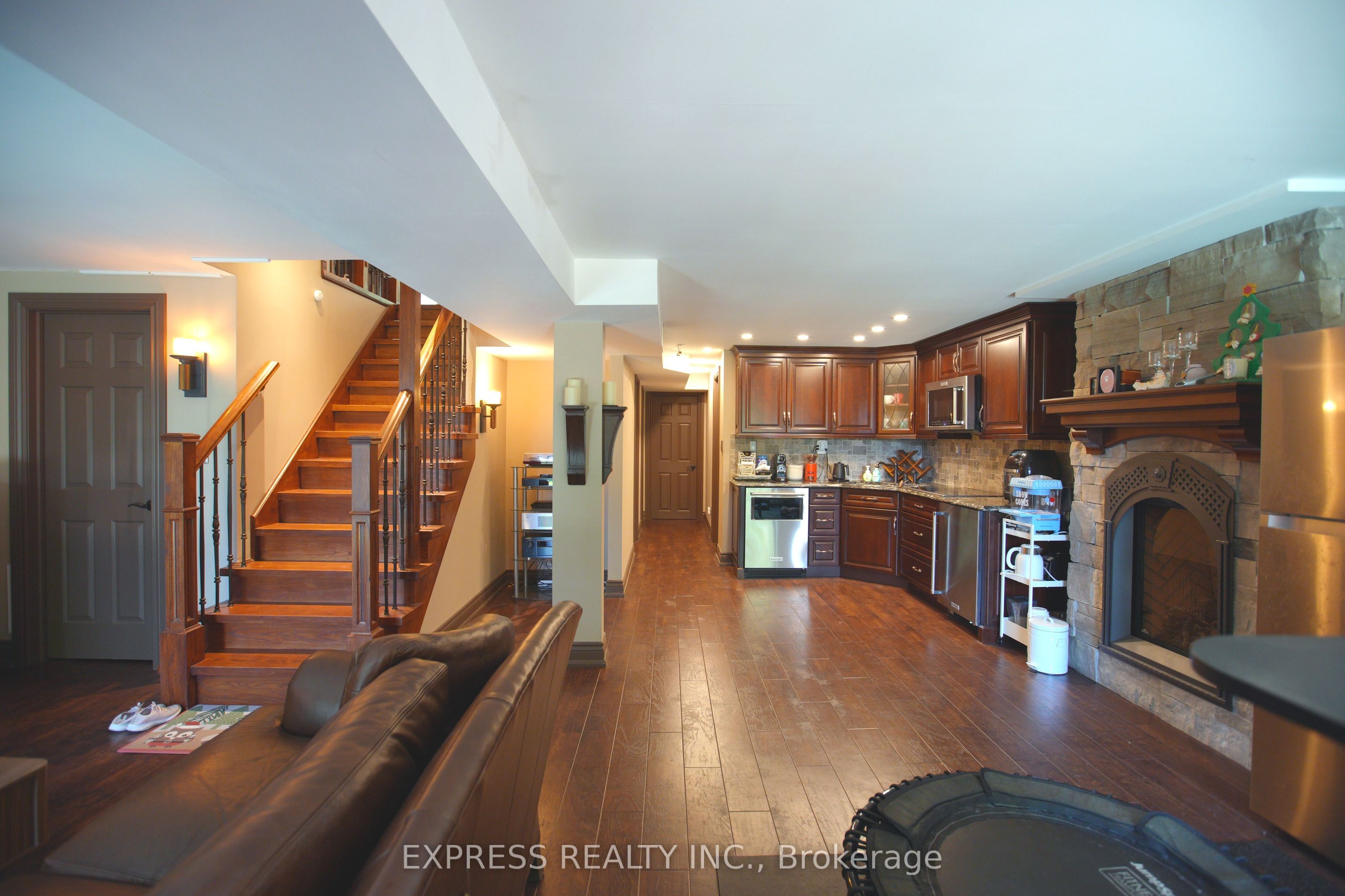 506 Falgarwood Drive Property Photo 45
