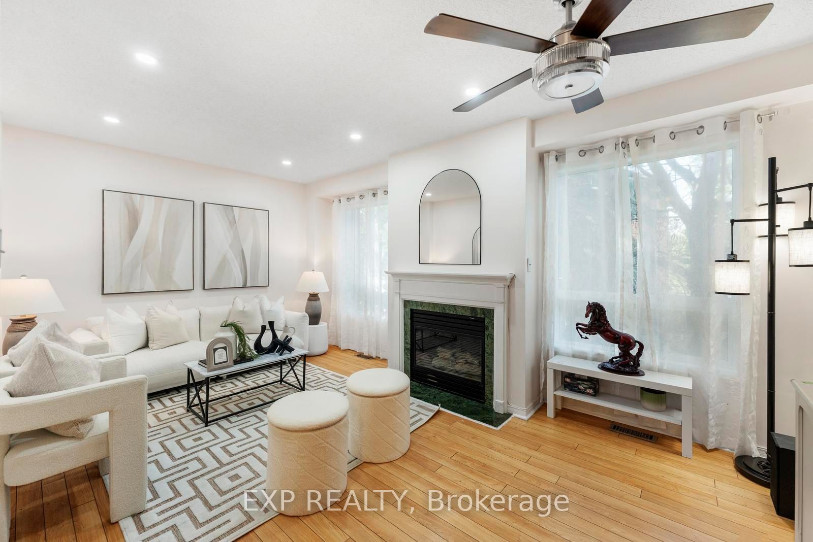 123 Brickyard Way Property Photo 3