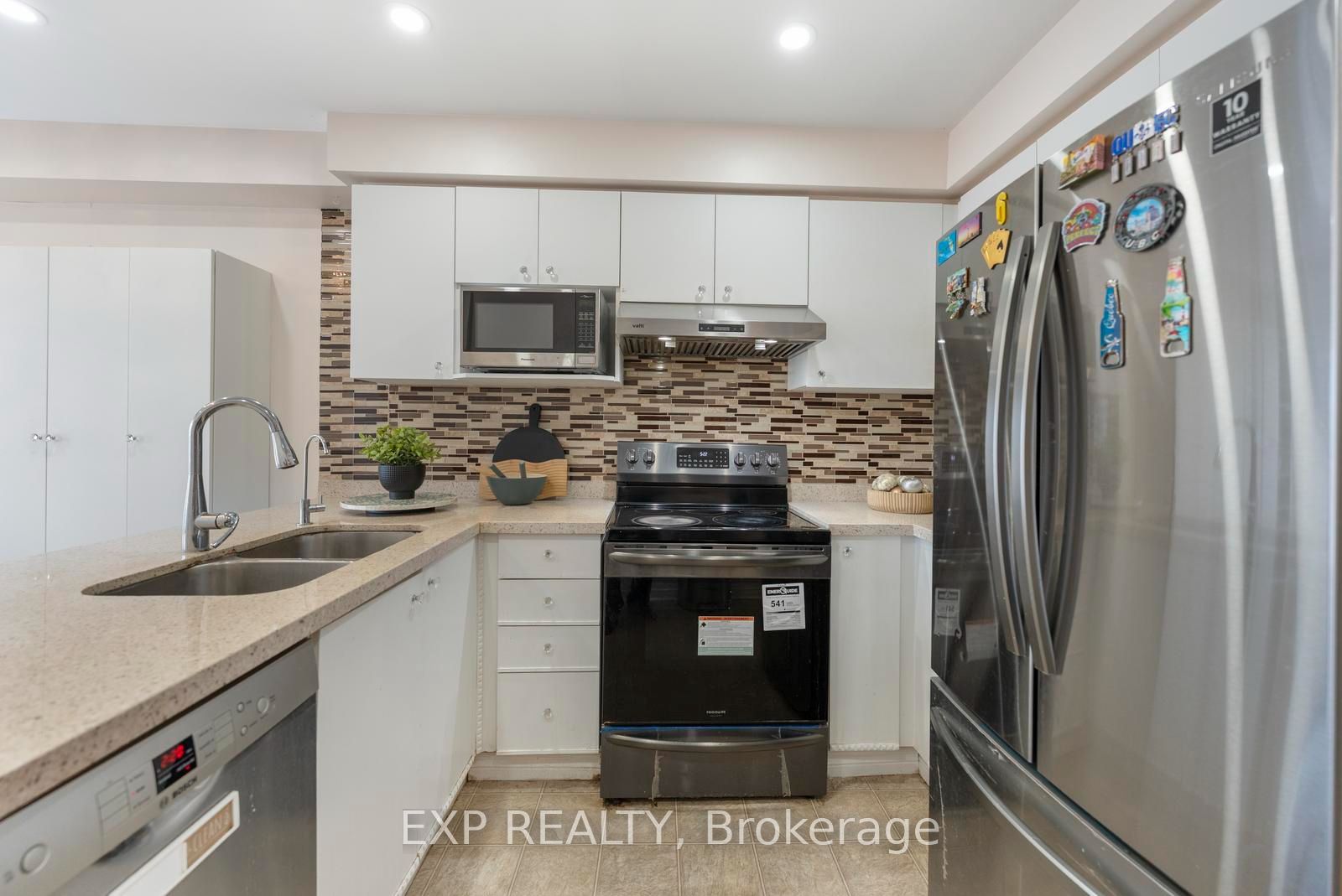 123 Brickyard Way Property Photo 10