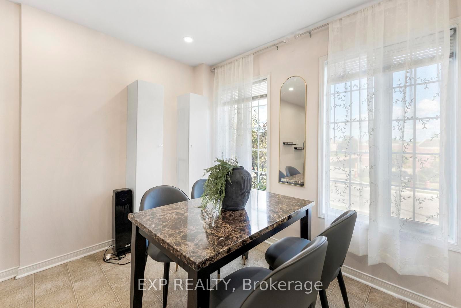 123 Brickyard Way Property Photo 12