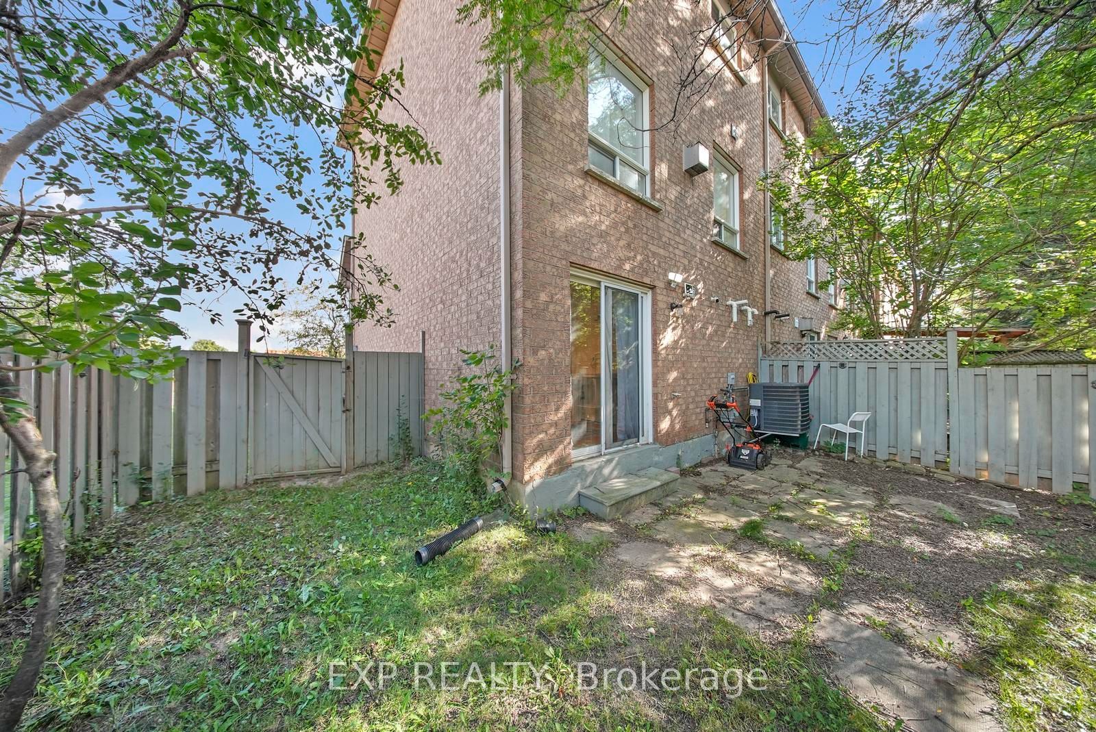 123 Brickyard Way Property Photo 30