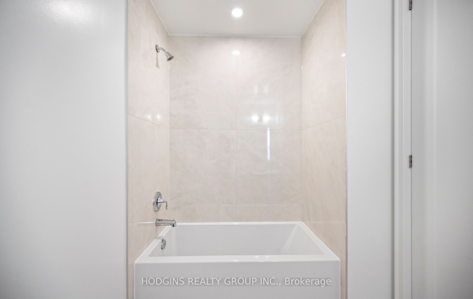 1035 Southdown Road Uph 2008 Property Photo 25