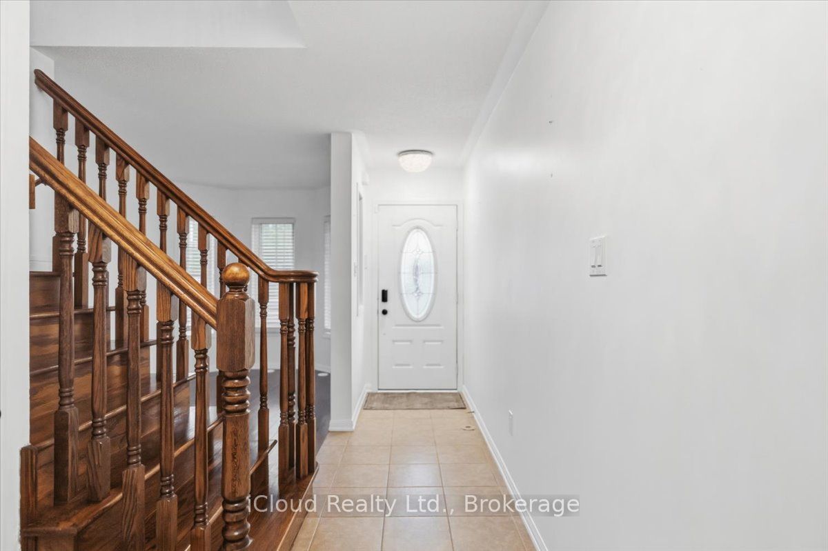 270 Whetham Heights Property Photo 8