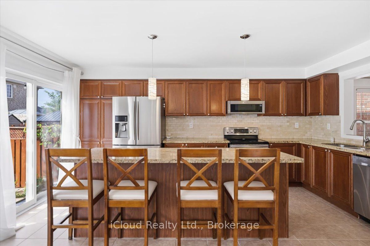 270 Whetham Heights Property Photo 18