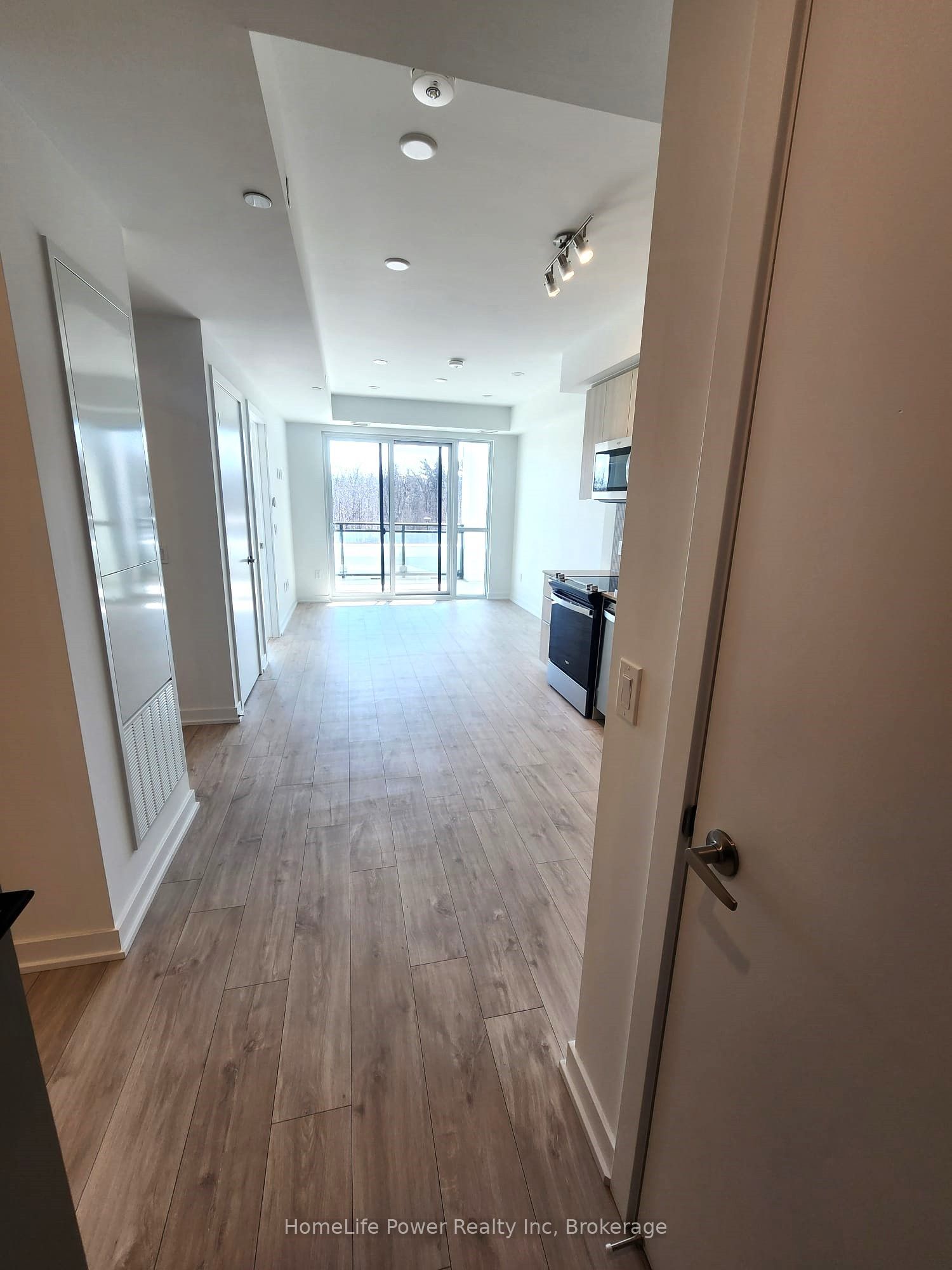 770 Whitlock Avenue 308 Property Photo 2