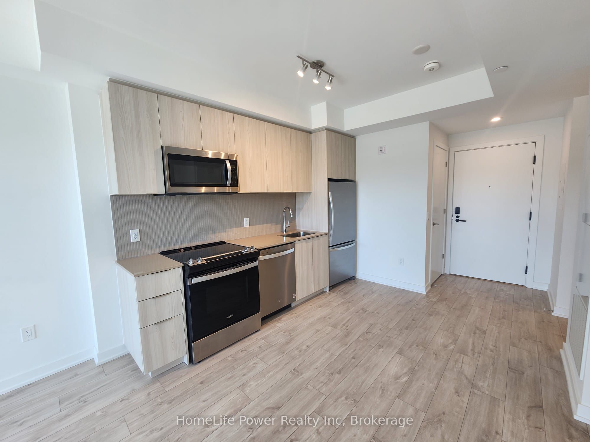 770 Whitlock Avenue 308 Property Photo 4