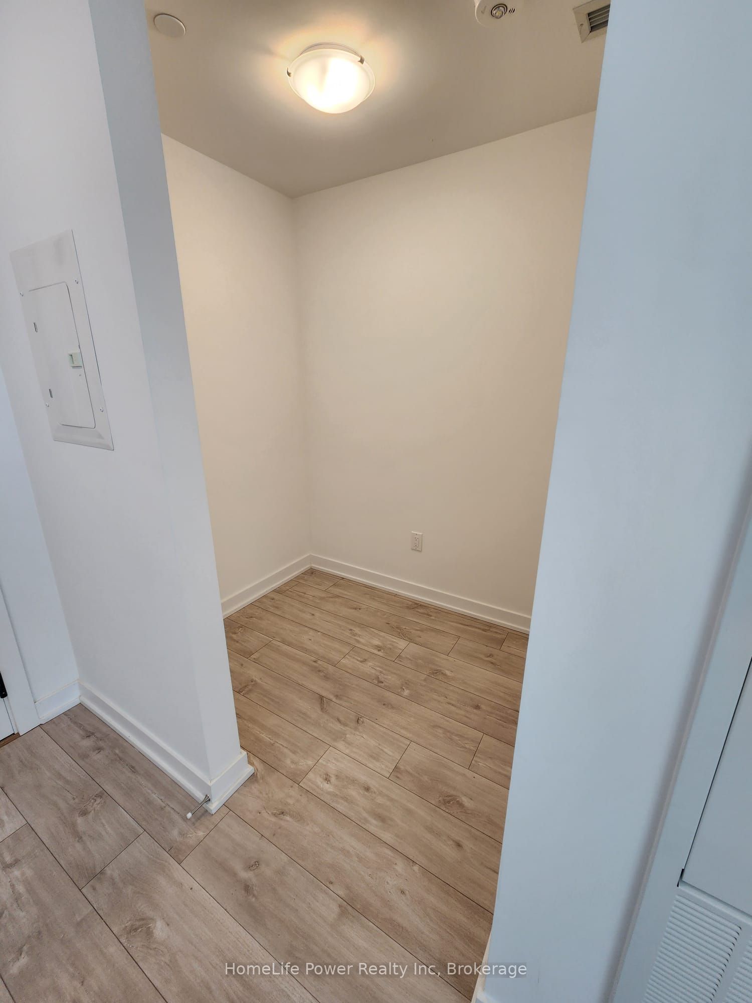 770 Whitlock Avenue 308 Property Photo 5