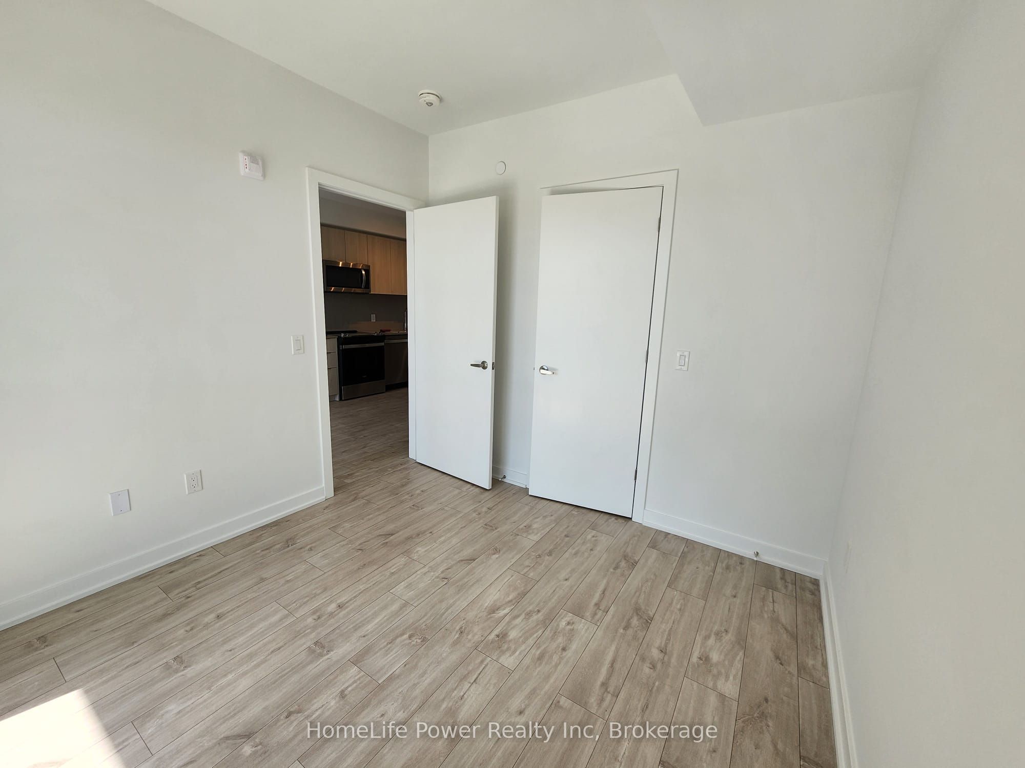 770 Whitlock Avenue 308 Property Photo 9
