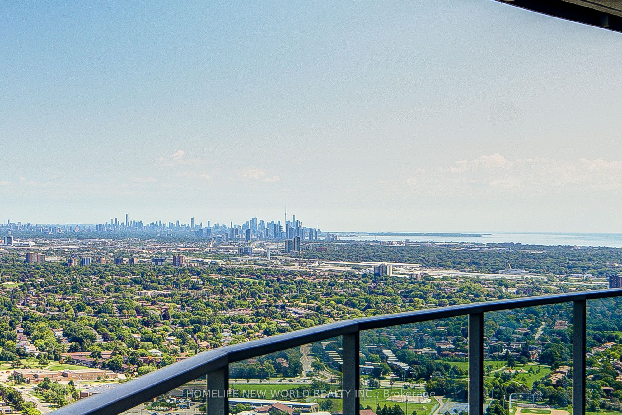 60 Absolute Avenue 4906 Property Photo 35