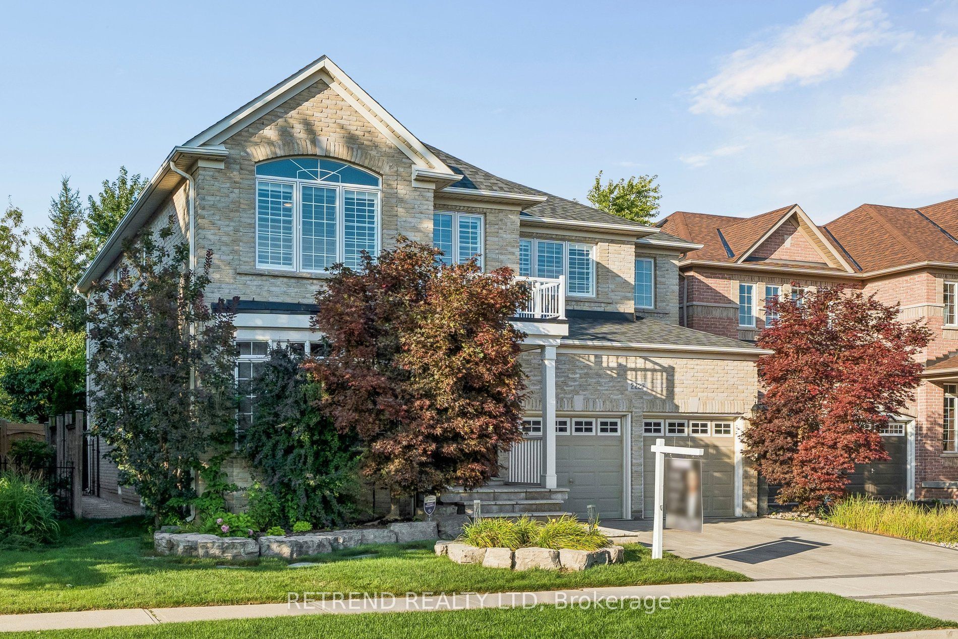 2223 Wuthering Heights Way Property Photo 3