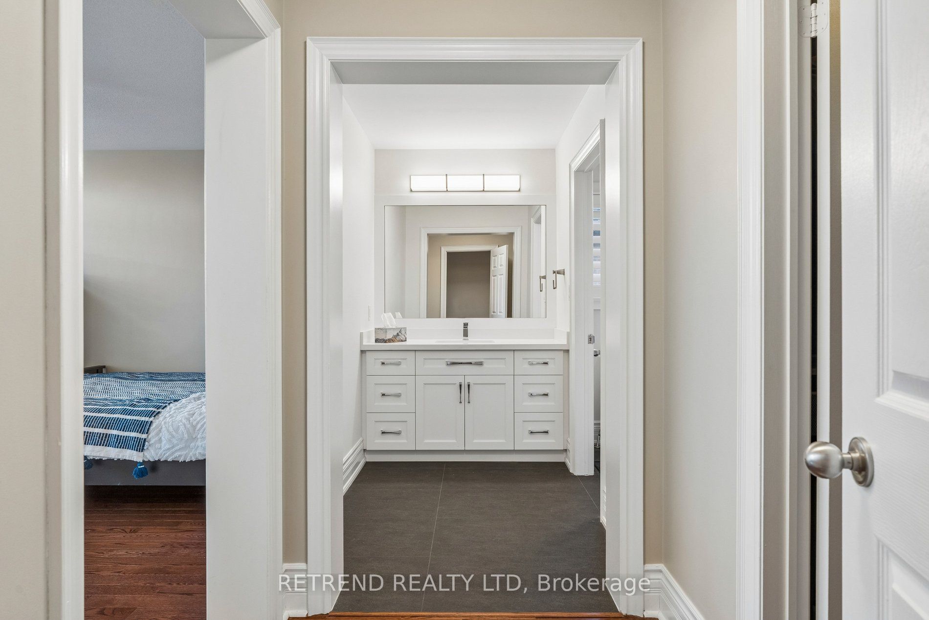 2223 Wuthering Heights Way Property Photo 31