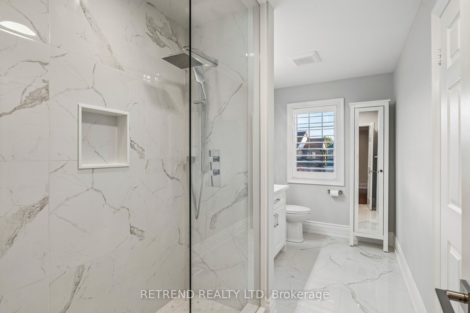 2223 Wuthering Heights Way Property Photo 37