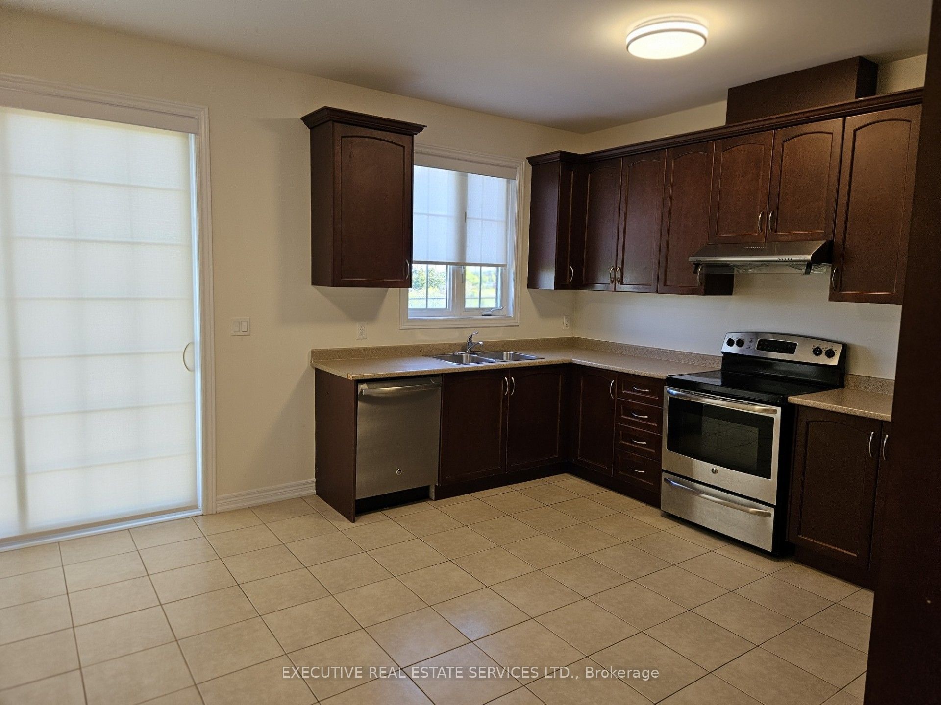 27 Durango Drive Property Photo 8