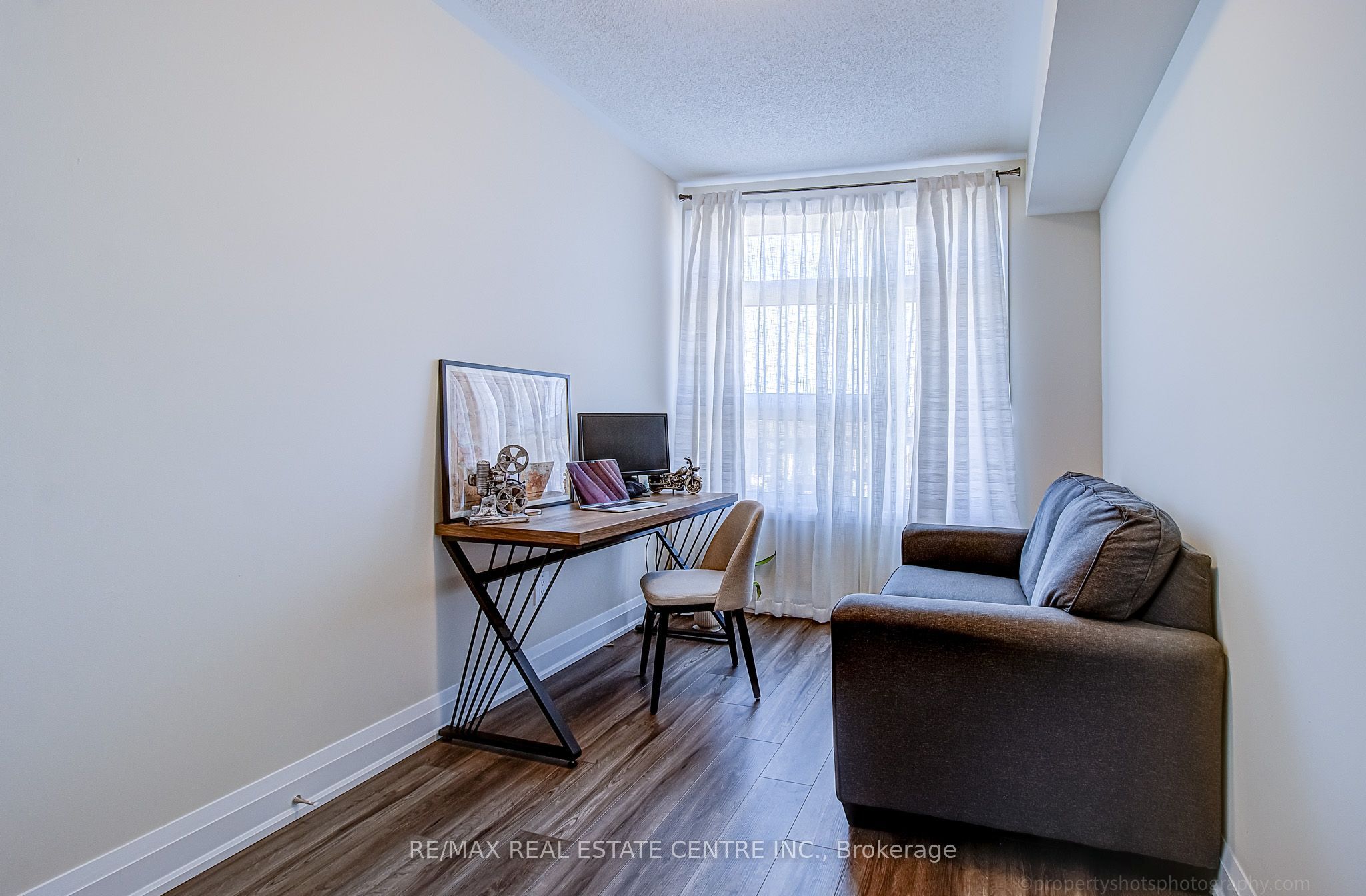 1569 Rose Way 116 Property Photo 19