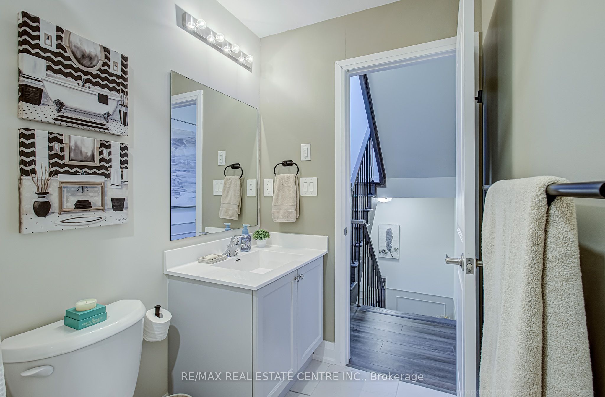 1569 Rose Way 116 Property Photo 23