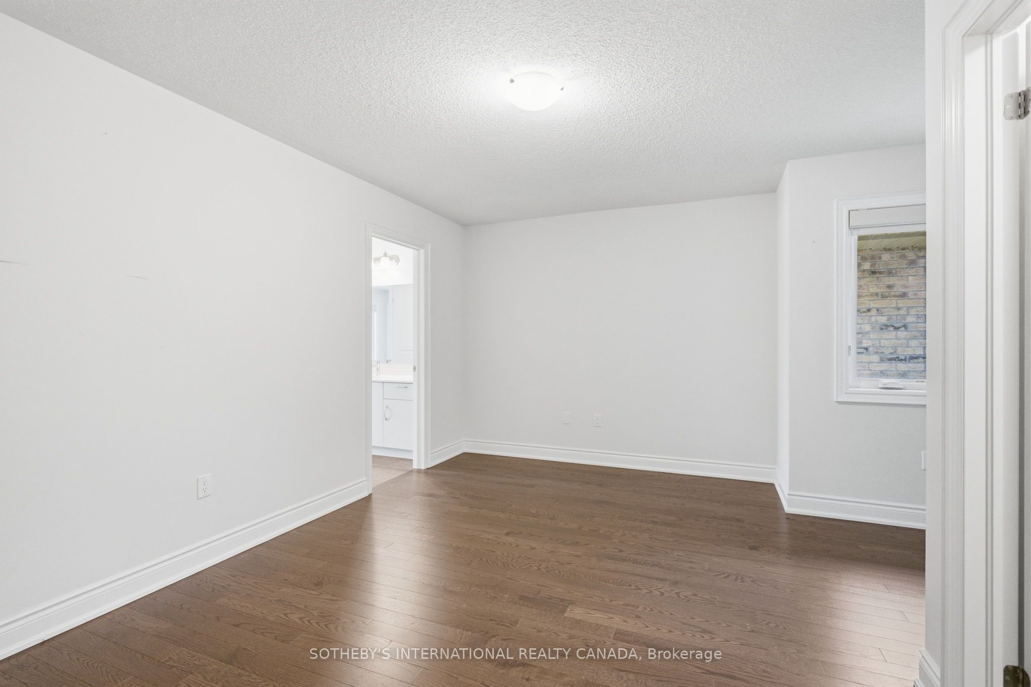 32 Bermondsey Way Property Photo 23