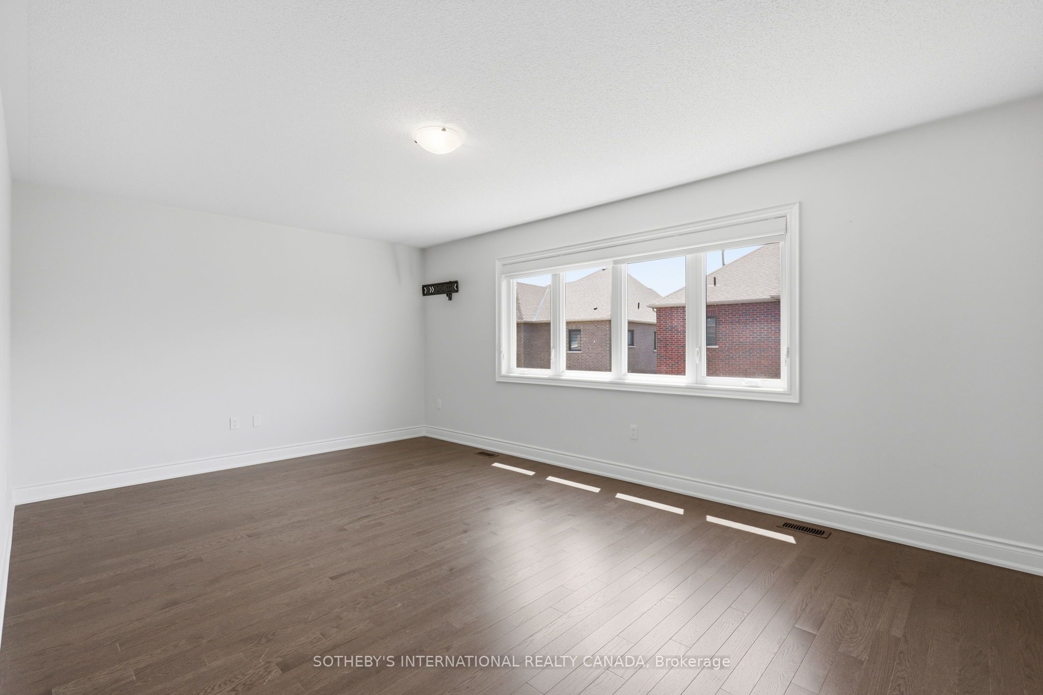 32 Bermondsey Way Property Photo 25