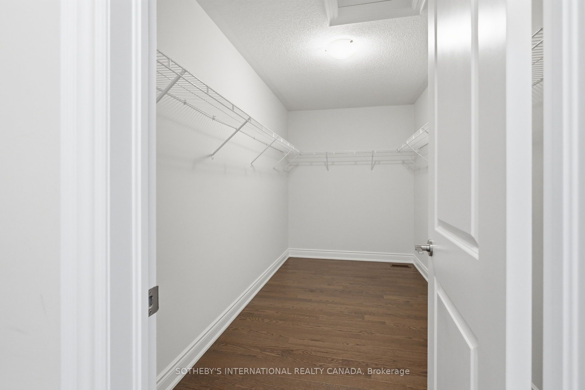32 Bermondsey Way Property Photo 29