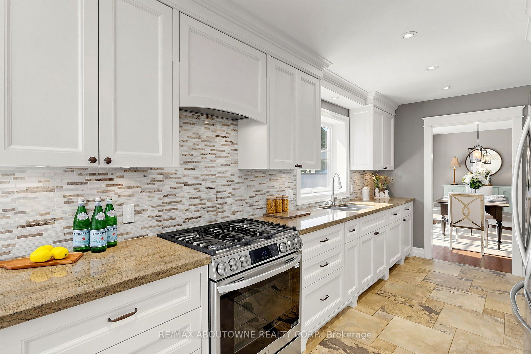 1304 Devon Road Property Photo 13