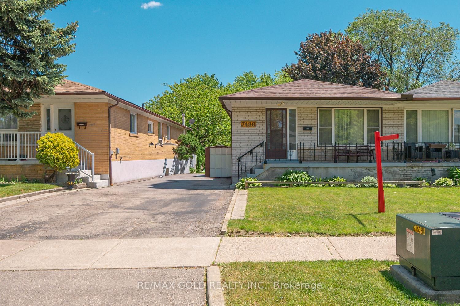 7488 Discus Crescent Property Photo 5