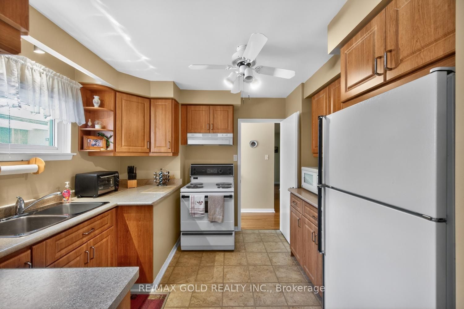 7488 Discus Crescent Property Photo 18
