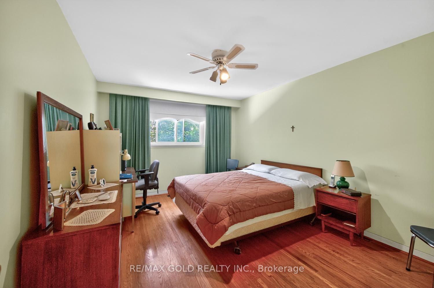 7488 Discus Crescent Property Photo 22