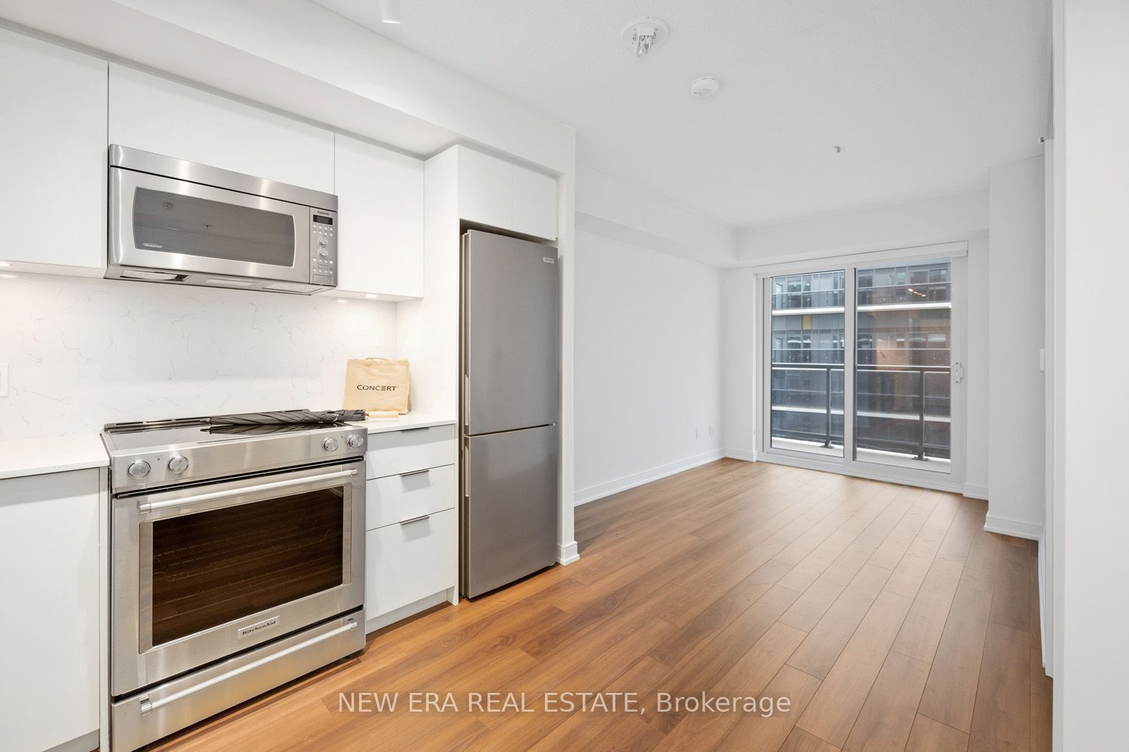 30 Samuel Wood Way 1907 Property Photo 1