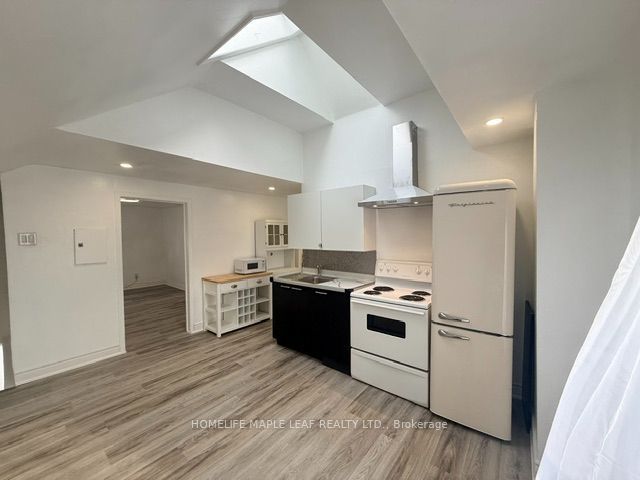 6-8 John Street Property Photo 8