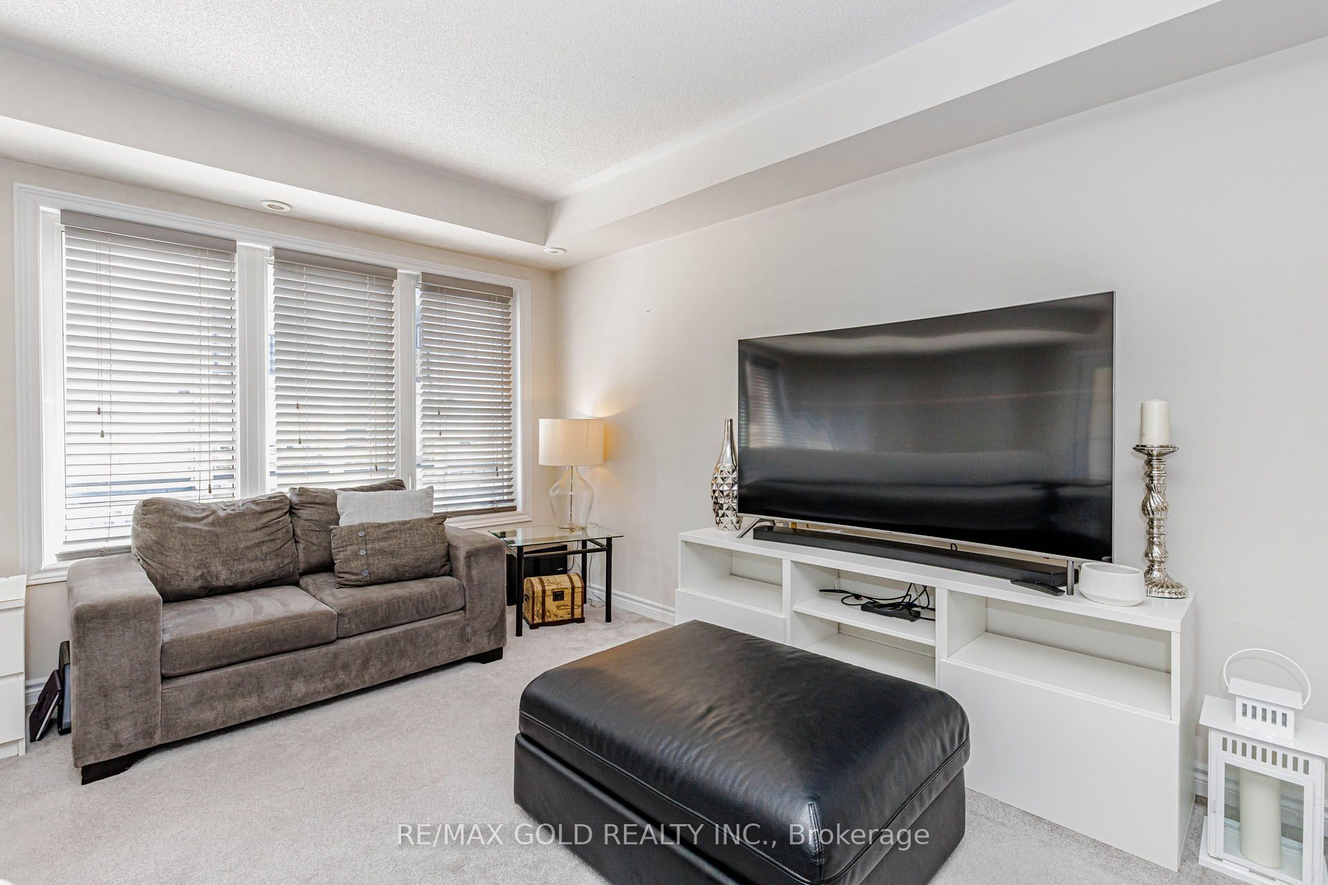 200 Veterans Drive # 40 Property Photo 17