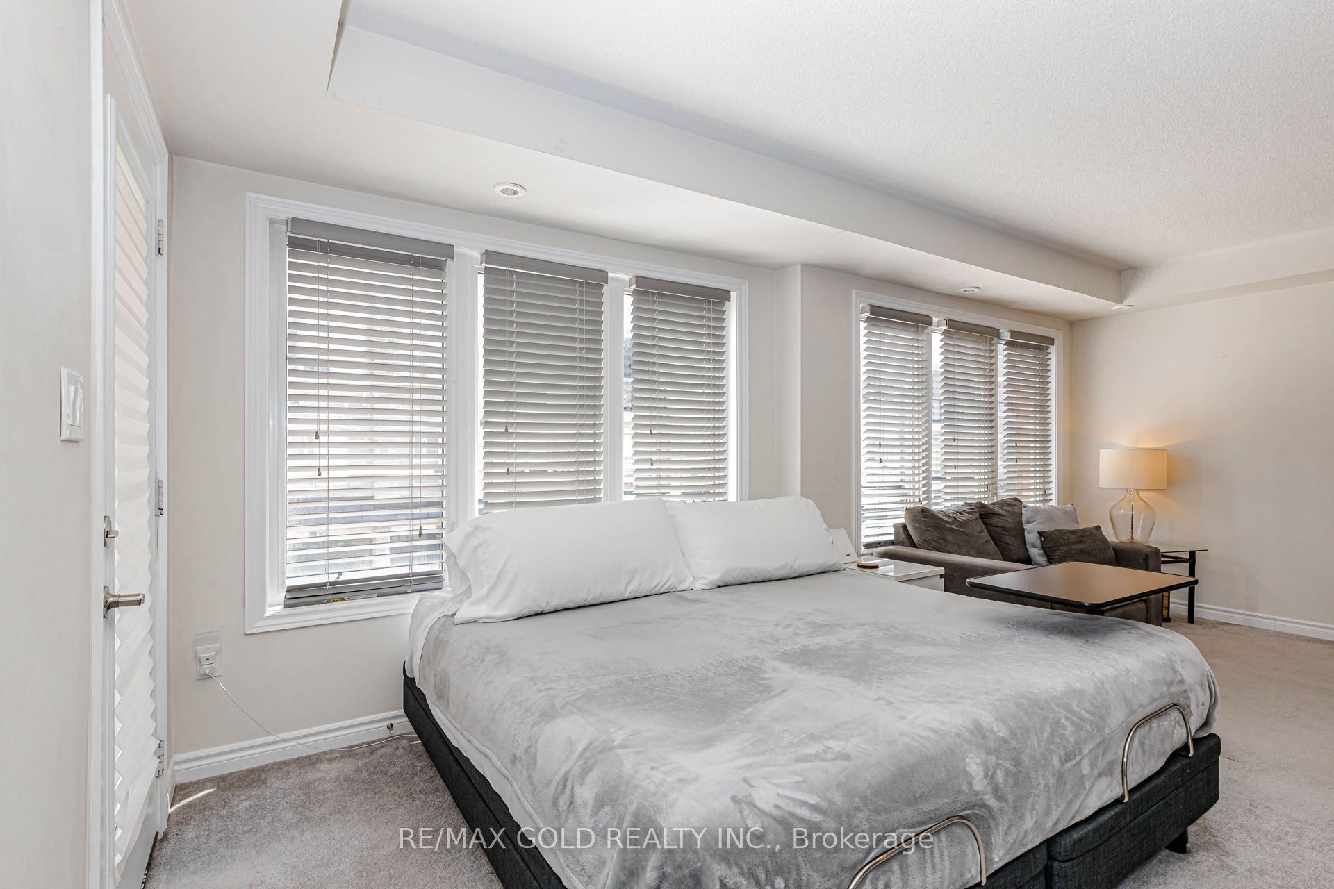 200 Veterans Drive # 40 Property Photo 33