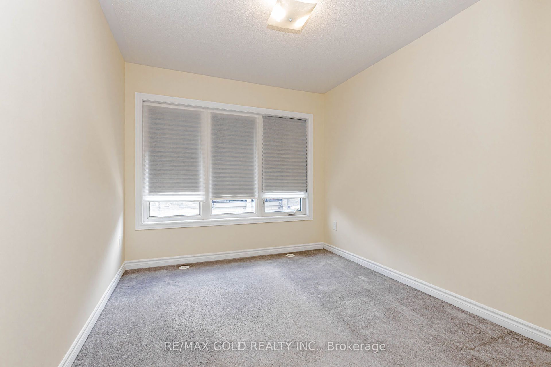 200 Veterans Drive # 40 Property Photo 34