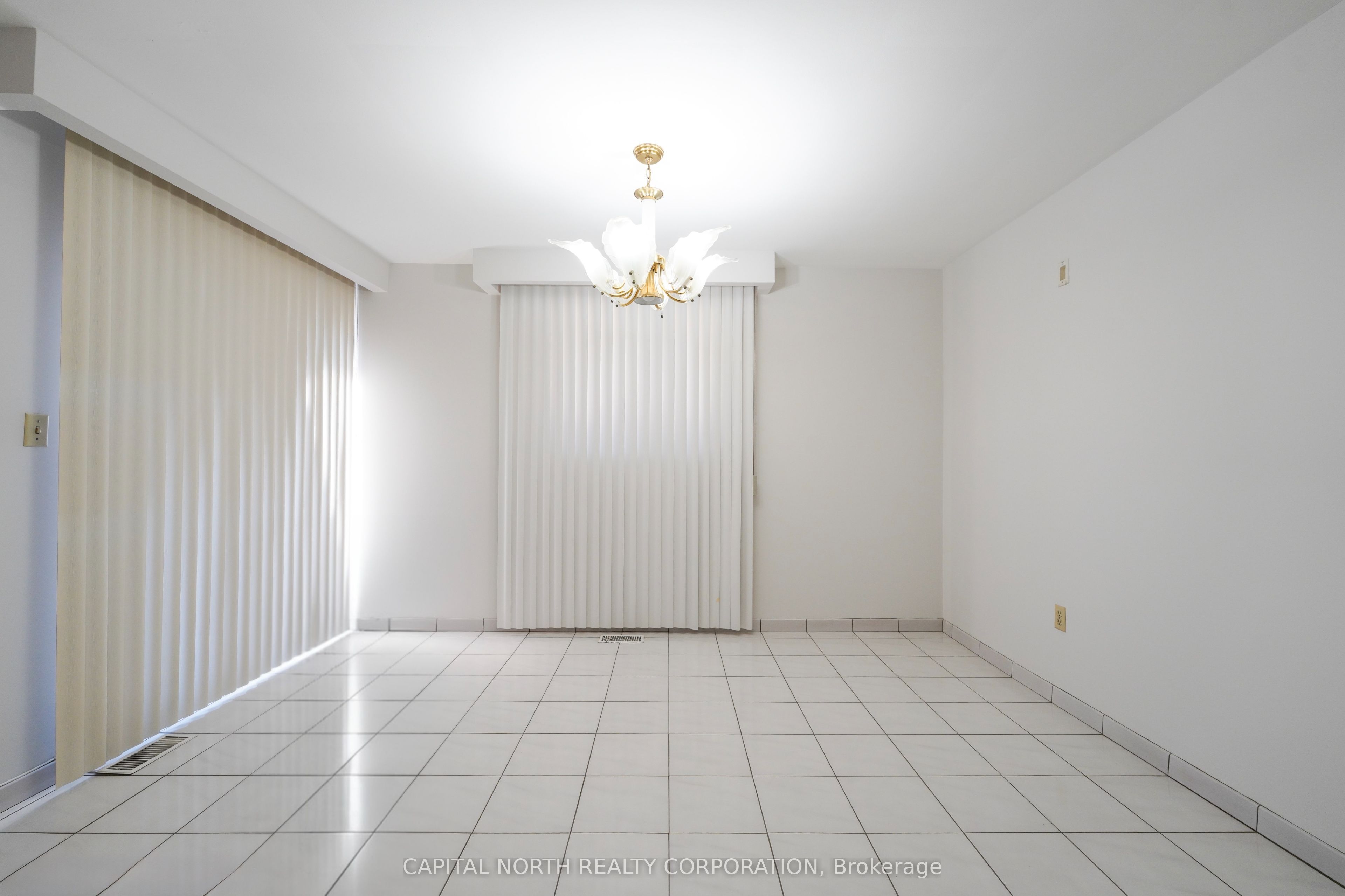 79 Shoreham Drive Property Photo 12
