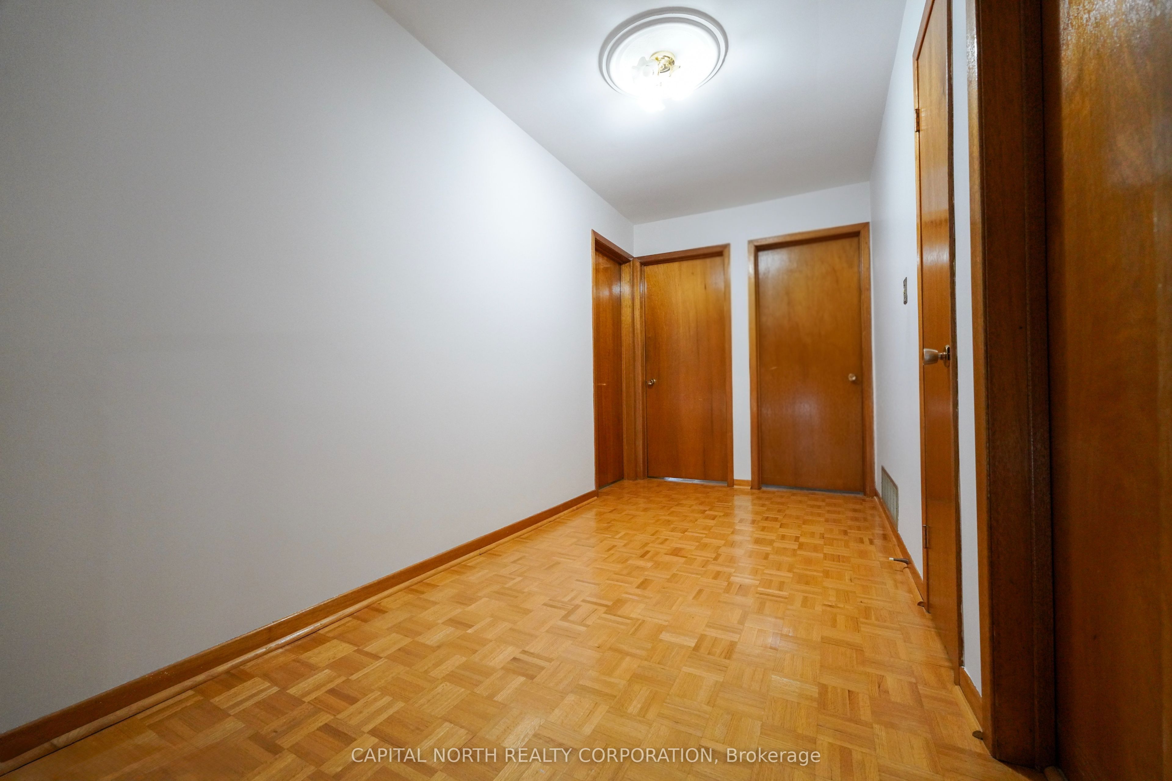 79 Shoreham Drive Property Photo 17