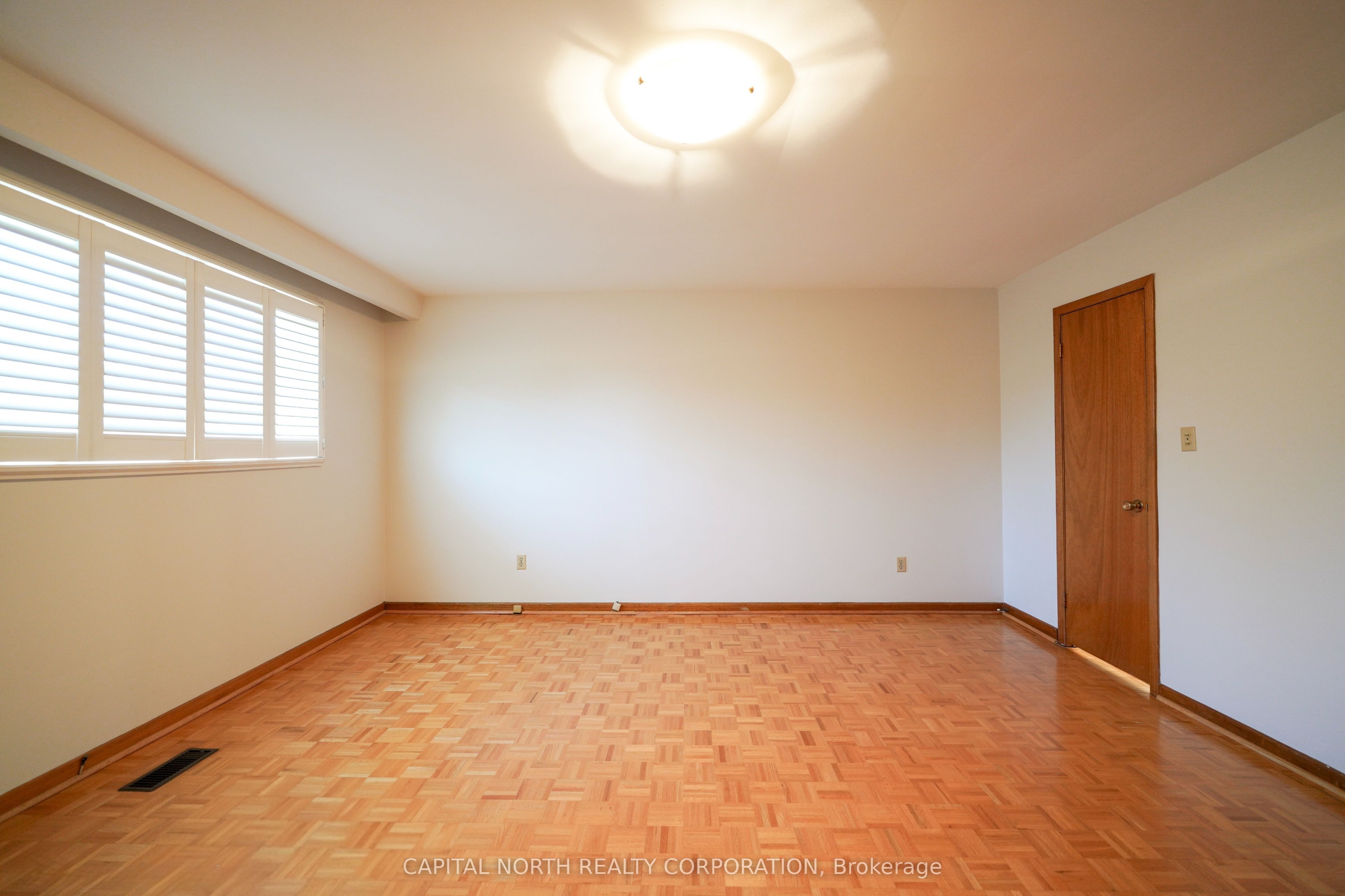 79 Shoreham Drive Property Photo 18
