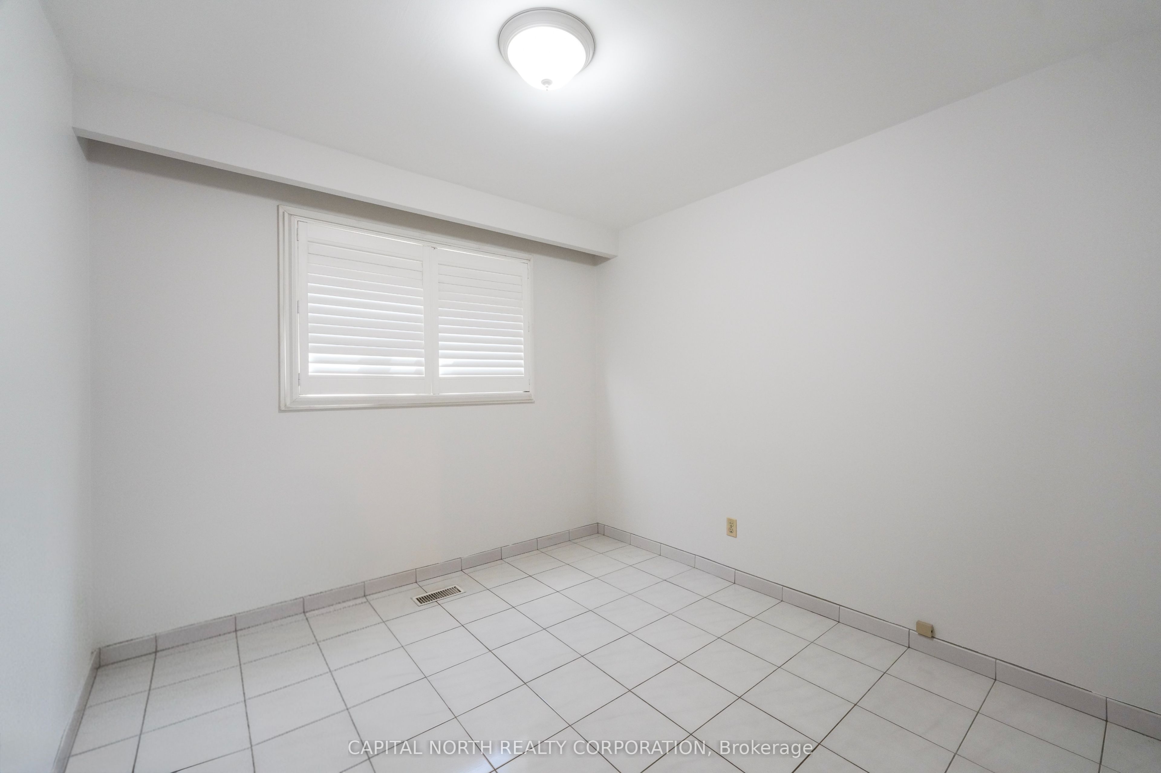79 Shoreham Drive Property Photo 33