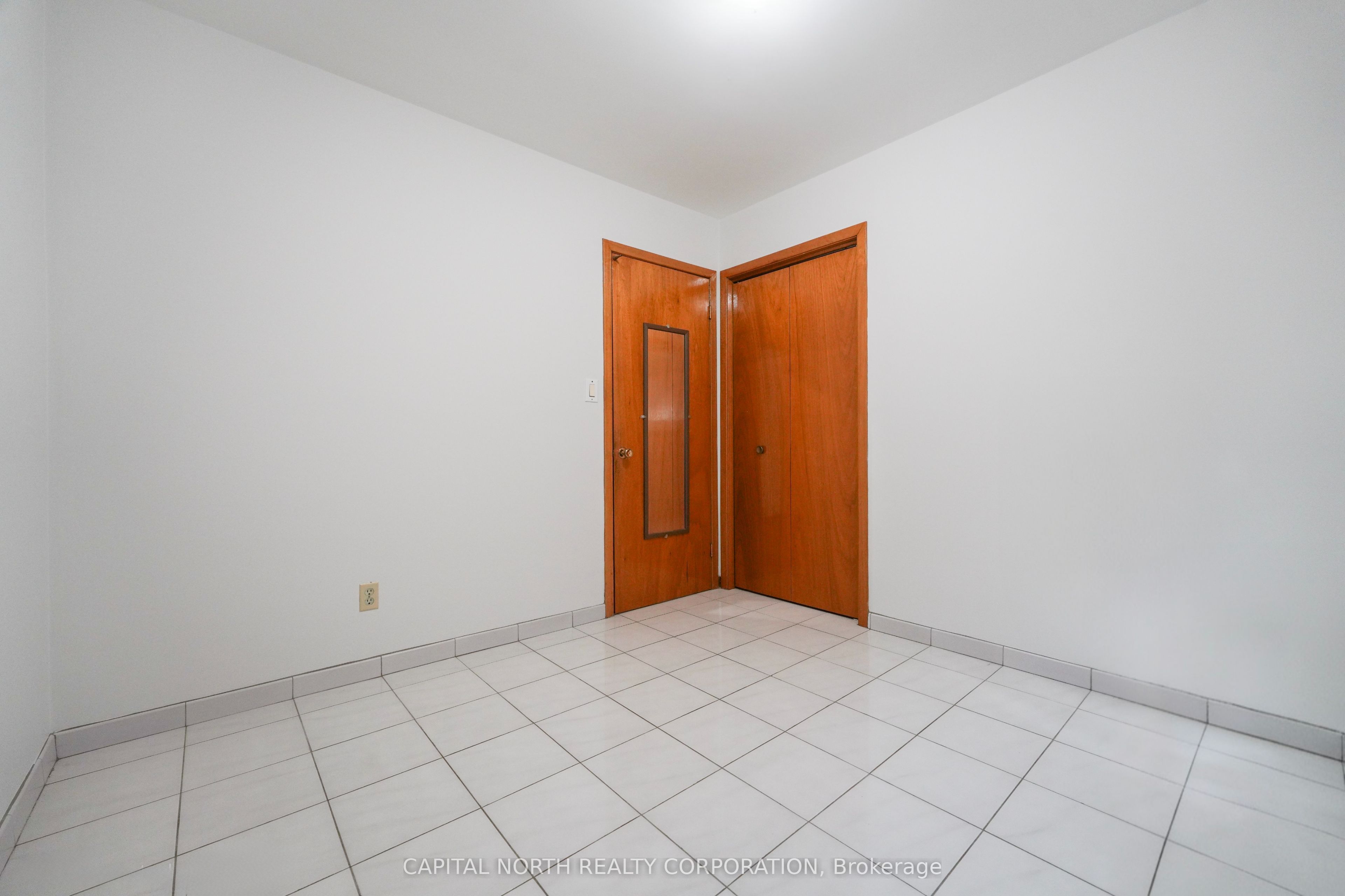 79 Shoreham Drive Property Photo 34