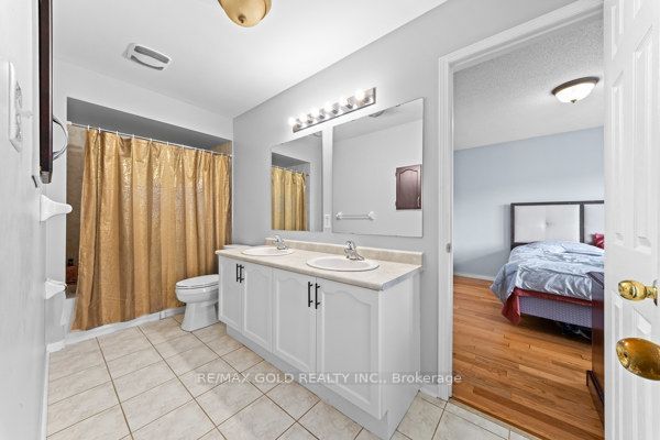 14 Beckenham Road Property Photo 33