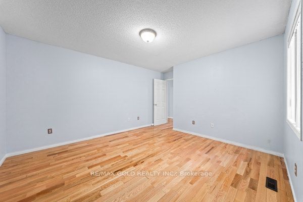 14 Beckenham Road Property Photo 38