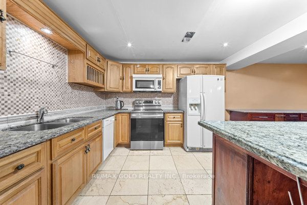 14 Beckenham Road Property Photo 45