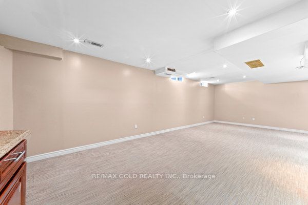 14 Beckenham Road Property Photo 47