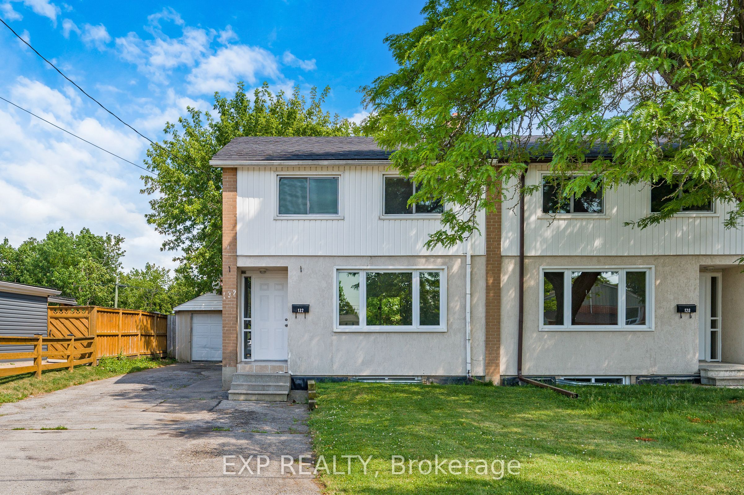 132 Heslop Road Property Photo 4