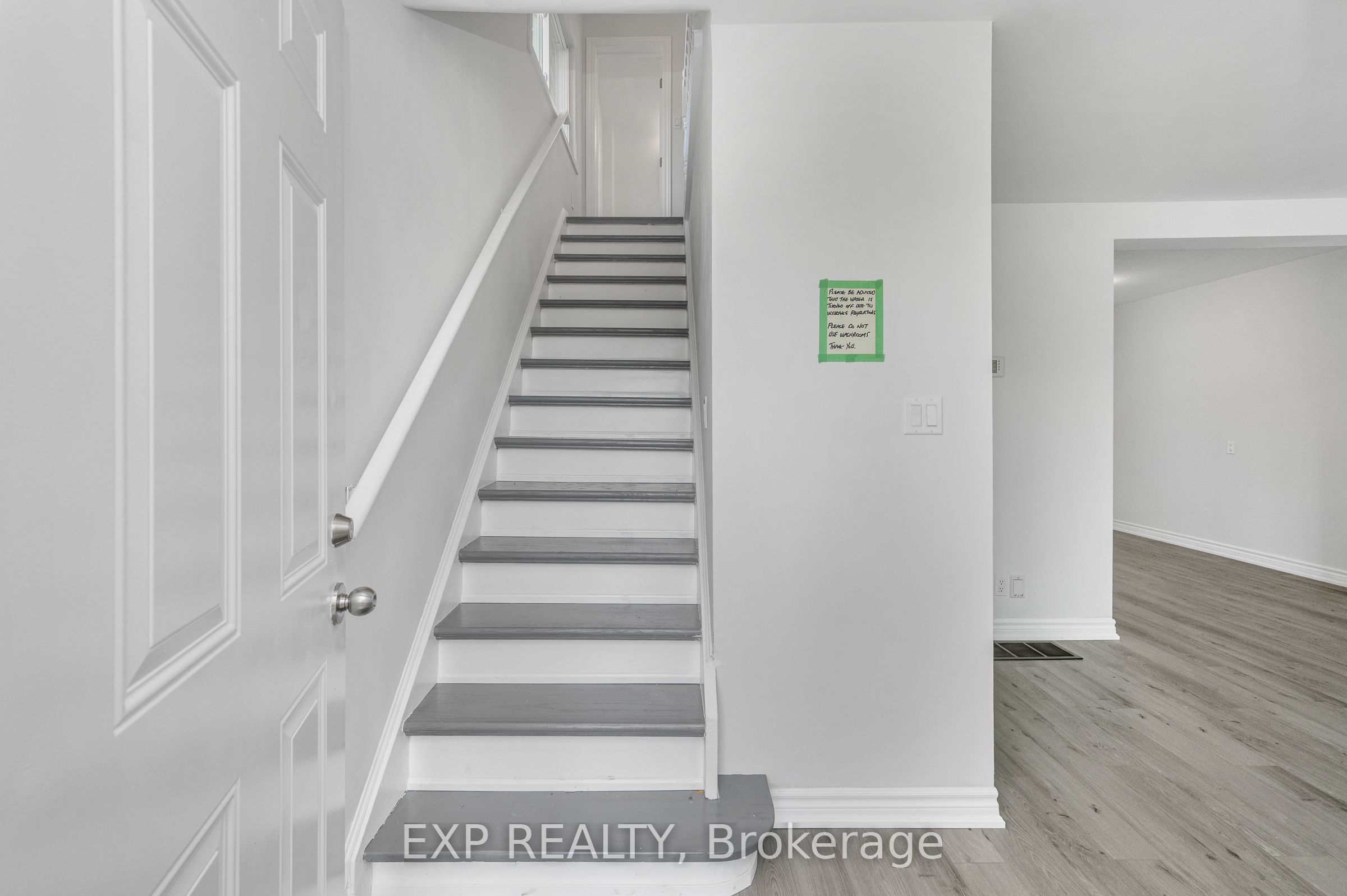 132 Heslop Road Property Photo 7