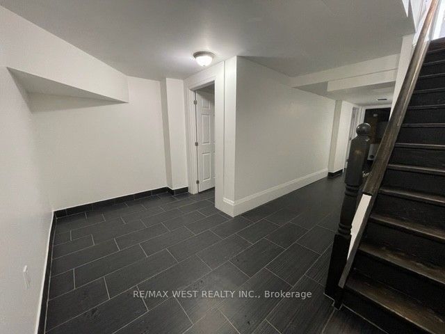 473a Rogers Road Property Photo 10